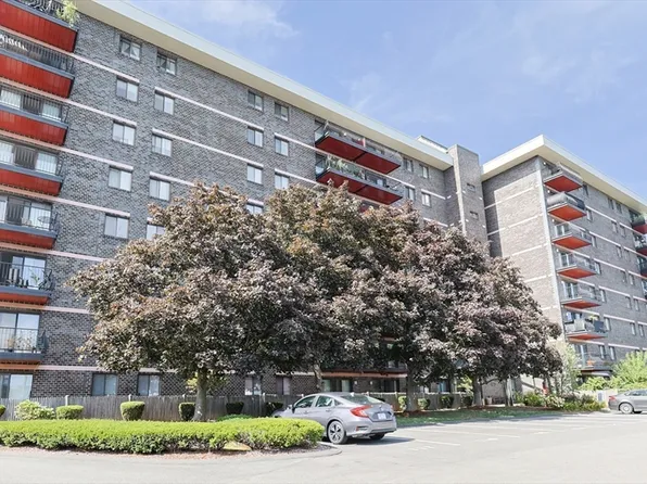 500 Washington St APT 205, Quincy, MA 02169