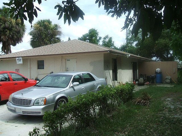 2nd image of 3662 Chickamauga Ave