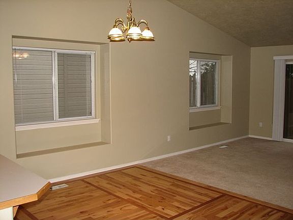 5th image of 9303 Shoup Ave
