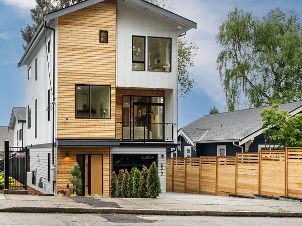 8512 15th Avenue NE, Seattle, WA 98115