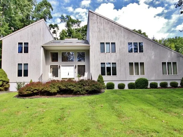 356 Cedar Hill Road, Fishkill, NY 12524