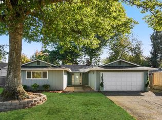 184 Canemah Rd, Oregon City, OR 97045