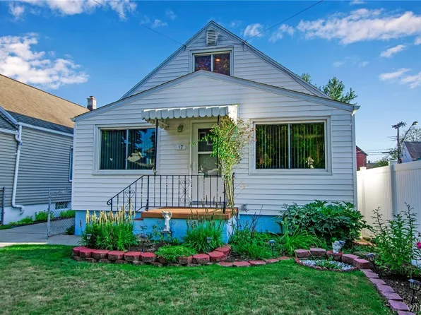 17 Eden St, Buffalo, NY 14220