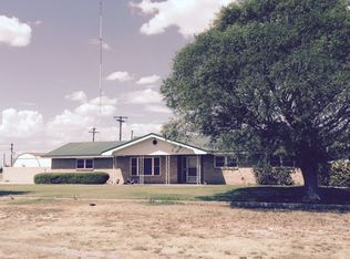 905 S Country Club Dr, Lovington, NM 88260
