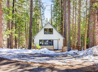 29591 Lassen Dr, Cold Springs, CA 95335