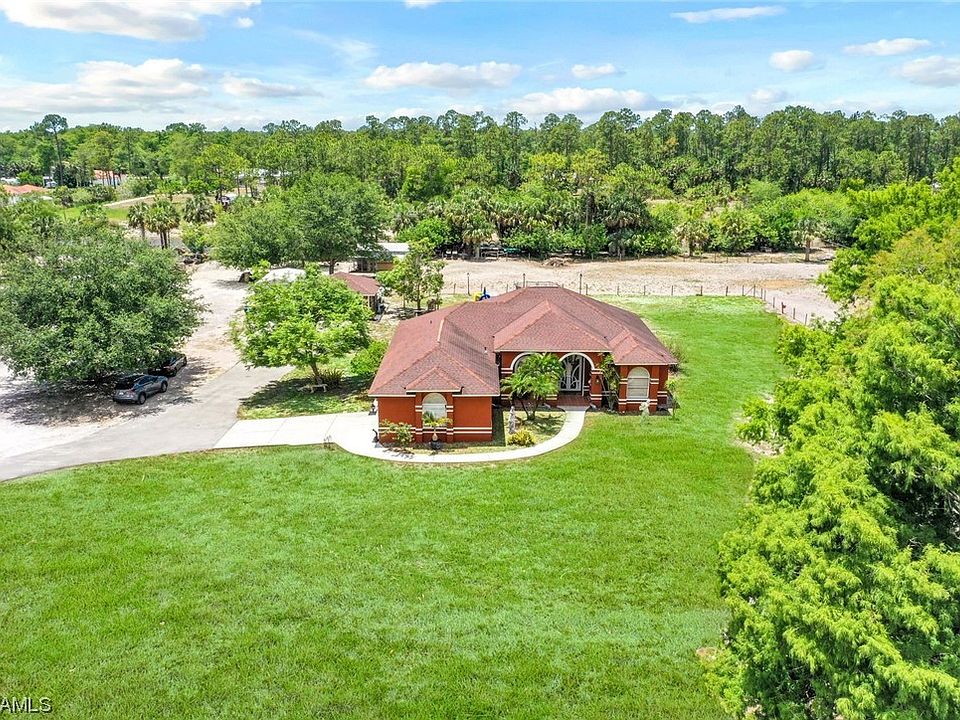 221 10th St SE, Naples, FL 34117 Zillow