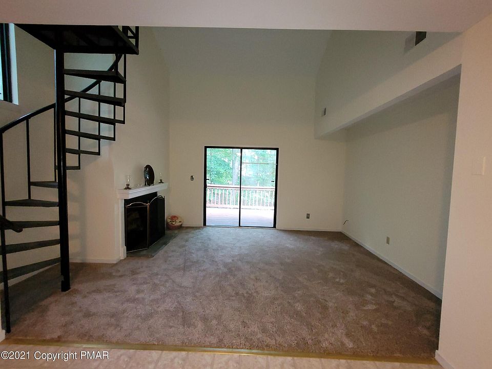 312 Keswick Ave, Bushkill, PA 18324 Zillow