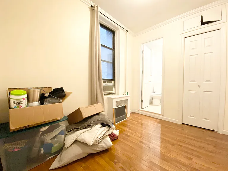 223 E 28th St #2B — Photo 3