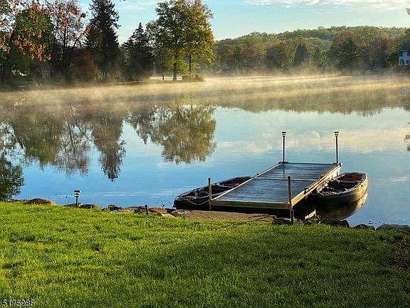 2nd image of 135 Lake Dr