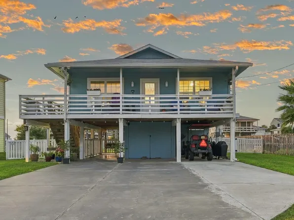 16630 Jamaica Inn Rd, Jamaica Beach, TX 77554