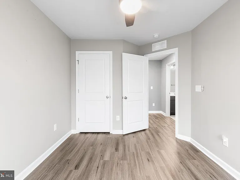 62 Rome Way — Photo 21
