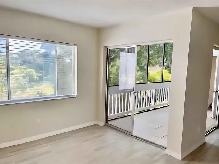 831 N Keene Rd #C — Photo 12