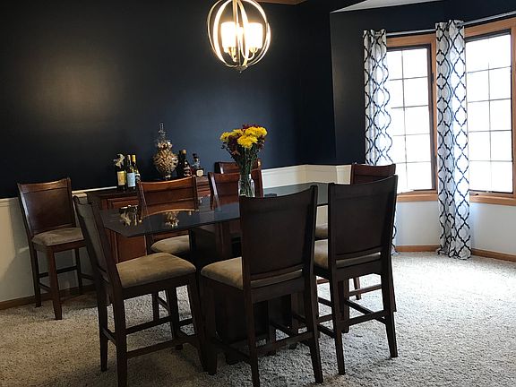 Formal Dining