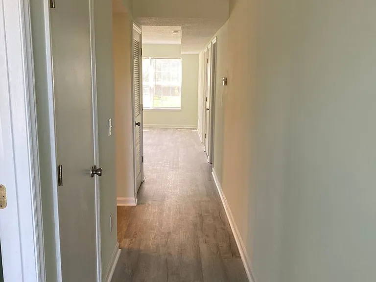 Ocean Highway Apartments — Photo 18