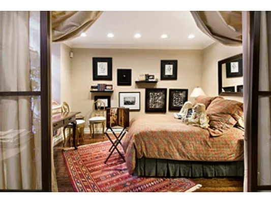 Sold by Corcoran | media 8