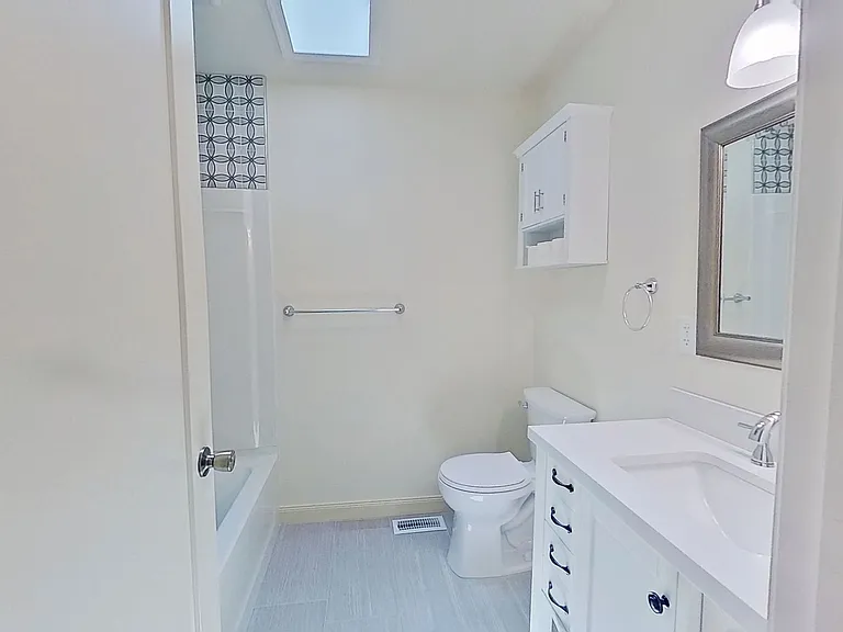 1443 W College Ave — Photo 8
