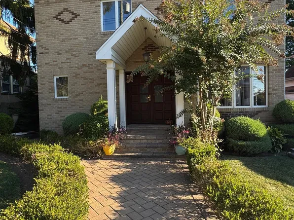 47 Vista Ave, Staten Island, NY 10304