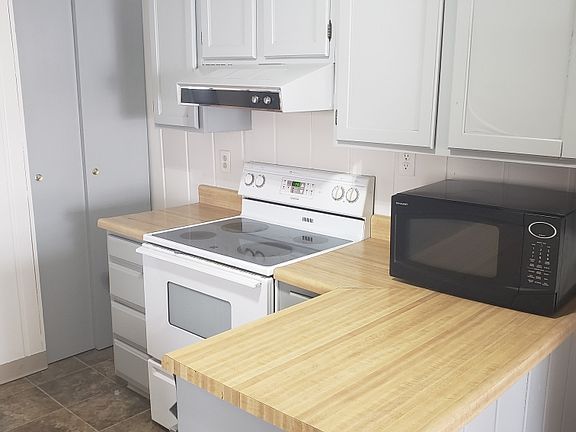 3rd image of 919 N 4th Ave
