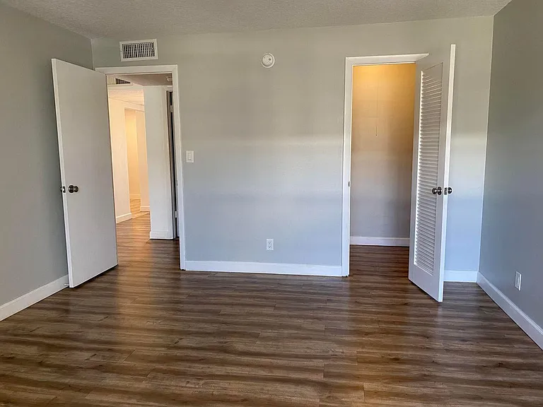 11 Royal Palm Way #3030 — Photo 10