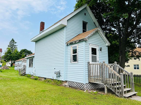 3rd image of 1112 John St