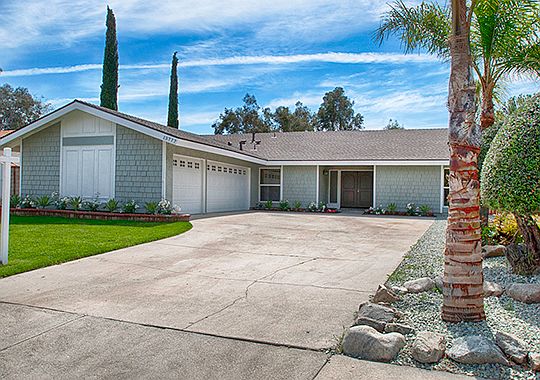 1st image of 13777 De Garmo Ave