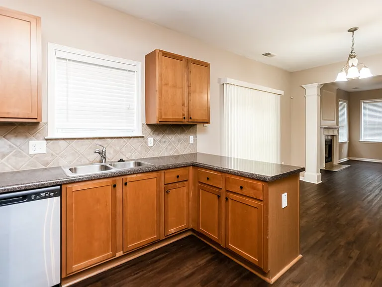 417 Little River Rd — Photo 9