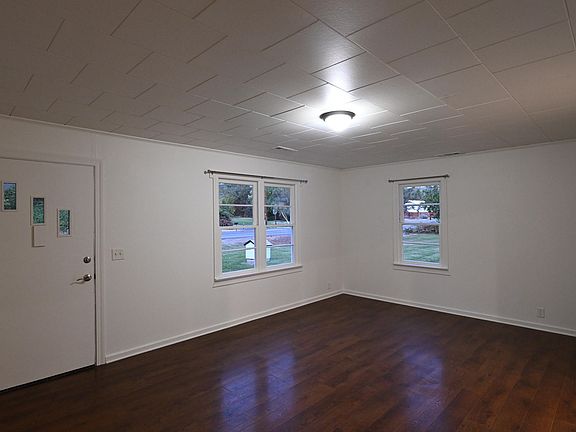 2nd image of 2133 Upper River Rd