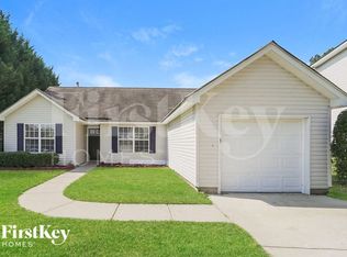 3211 Irwin Valley Ct, Charlotte, NC 28269