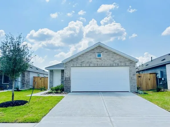 1747 W Stroker Rd, Crosby, TX 77532