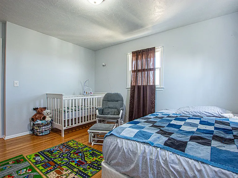 6520 Sprague St — Photo 8