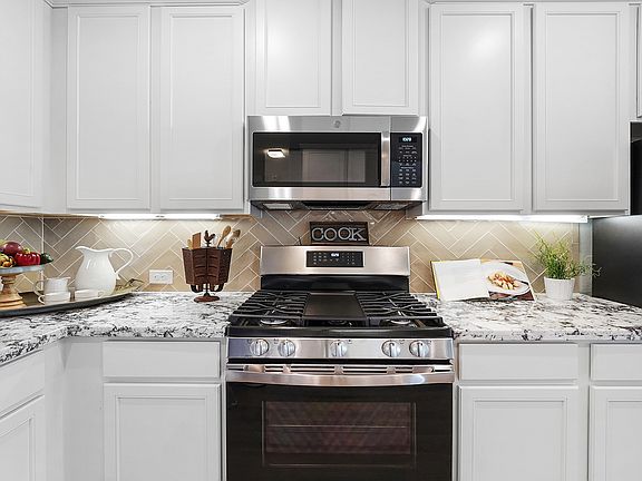 Decorative kitchen backsplash