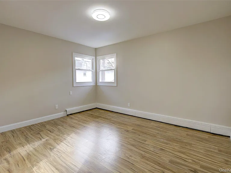 207 Catherine Ave — Photo 15