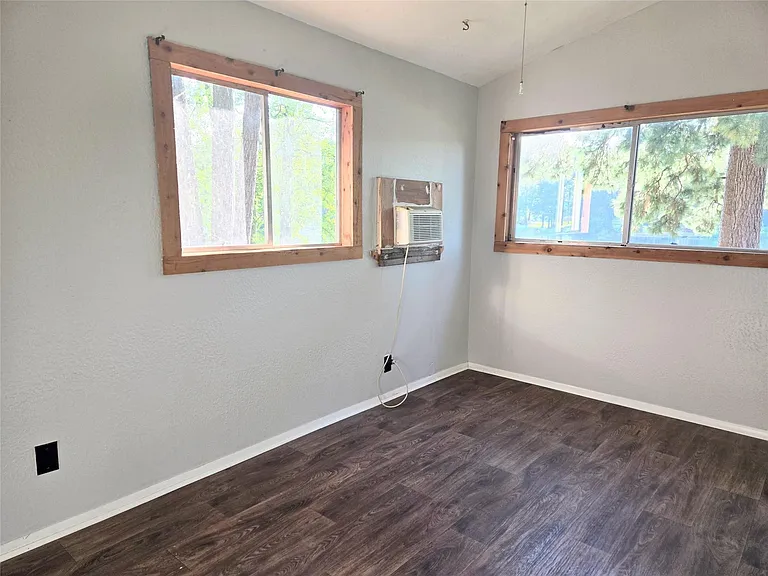 702 Saint Lawrence River Rd — Photo 8