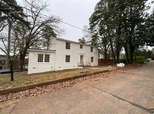 9 Edgehill Rd, Little Rock, AR 72207