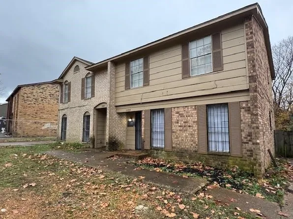 5595 Apple Blossom Dr, Memphis, TN 38115