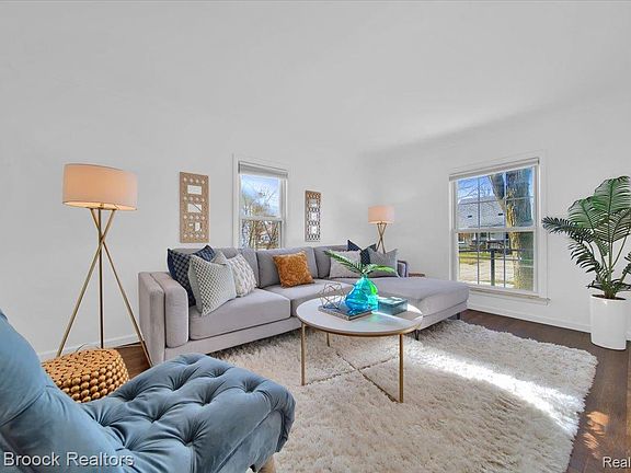3rd image of 4070 Bacon Ave