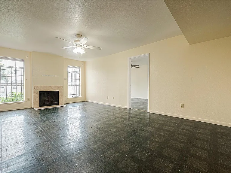 6606 De Moss Dr #1212 — Photo 4