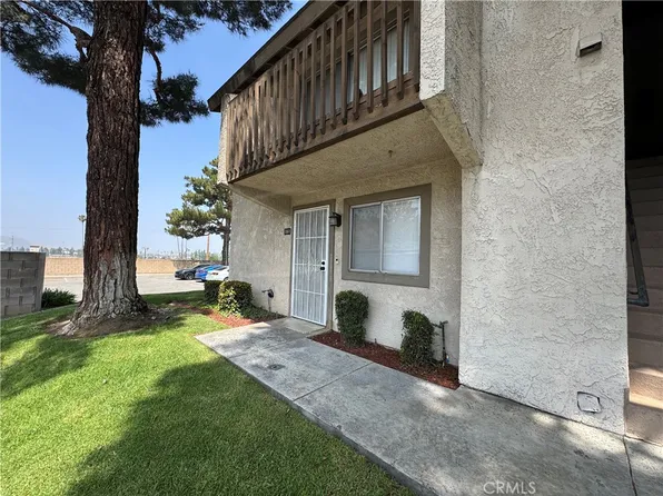 1251 S Meadow Ln APT 161, Colton, CA 92324