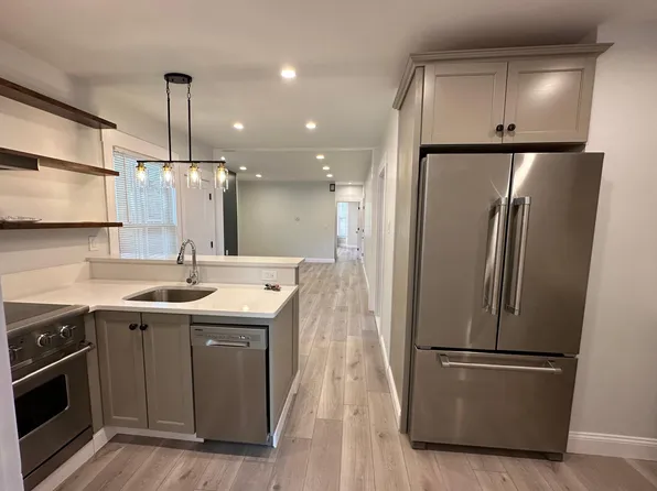 93 Princeton St #1, Boston, MA 02128