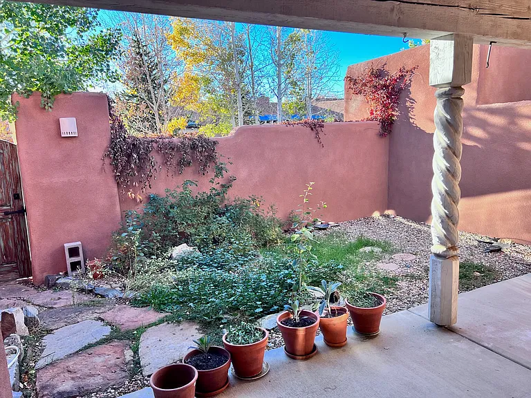 8 Cresta De La Luna Rd #10-1 — Photo 4
