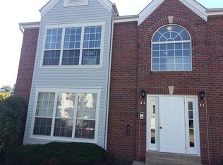 40 Timber Oaks Trl, O Fallon, MO 63368