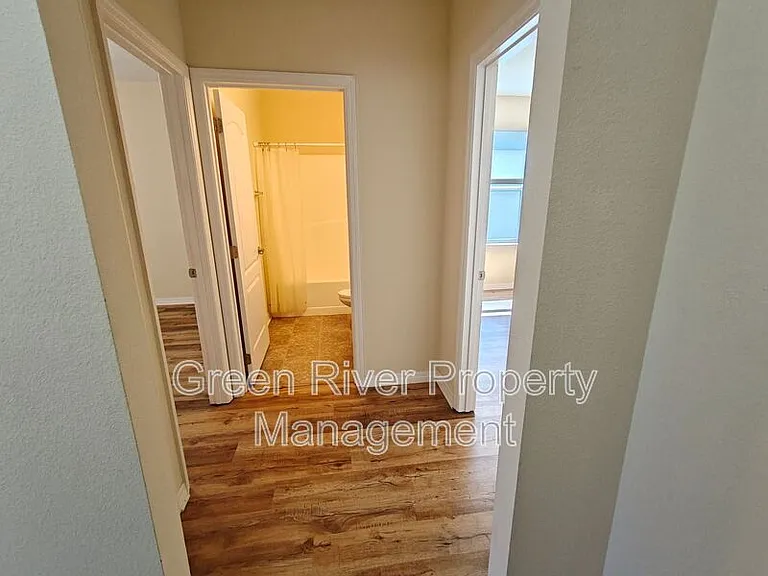 223 Osprey Rd — Photo 7