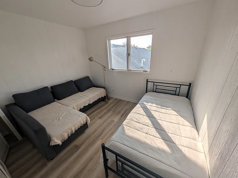 380 N Liberty St #9 — Photo 10