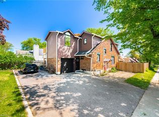 64 Sheldon Ave N, Kitchener, ON N2H 3M4