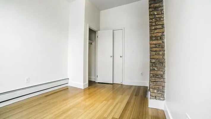 Rented by Nooklyn NYC LLC | media 10