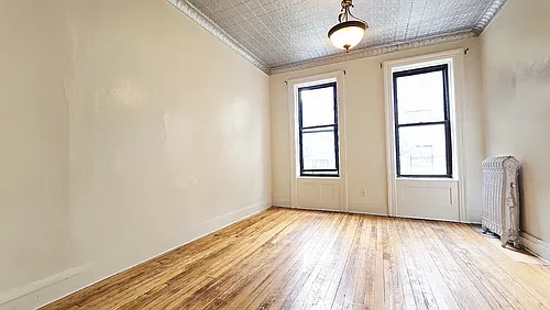 55 W 111th St #3E Photo 1 55 W 111th St #3E Photo 1