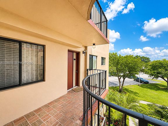 2nd image of 8700 SW 133rd Avenue Rd APT 312