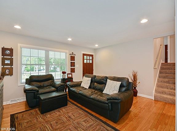 5th image of 4N151 Norris Ave
