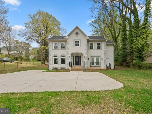 2924 Hunter Rd, Fairfax, VA 22031