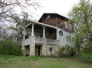 851 Taneycomo Hill Dr, Hollister, MO 65672